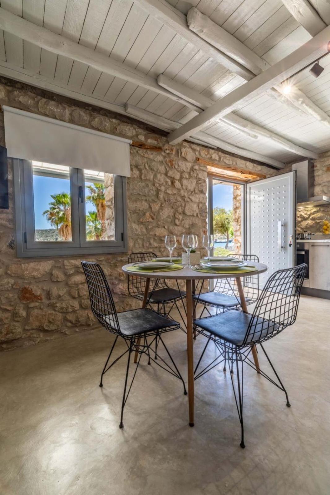 Vivari Stone House Exterior foto